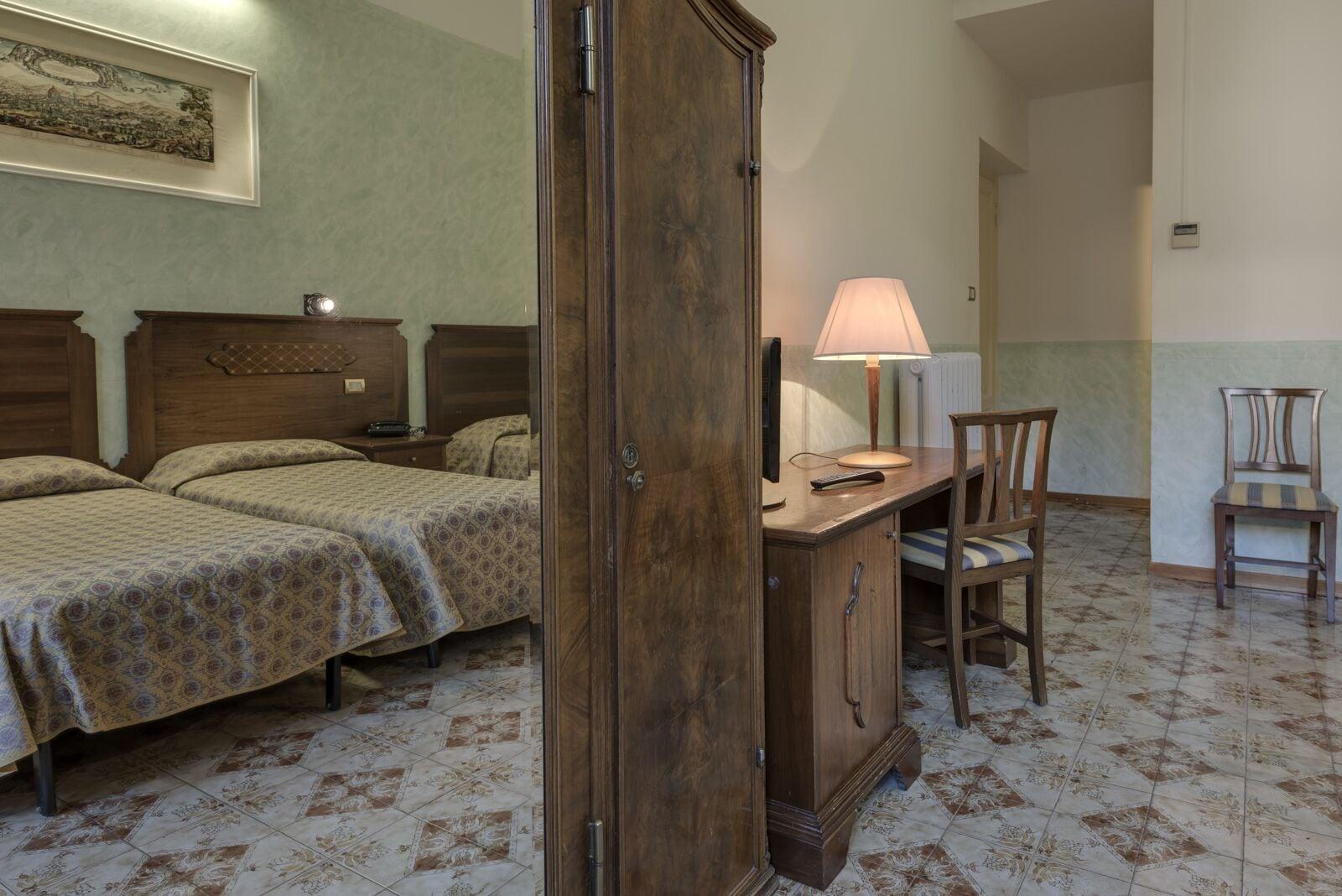 Hotel Olimpia Florence Ngoại thất bức ảnh